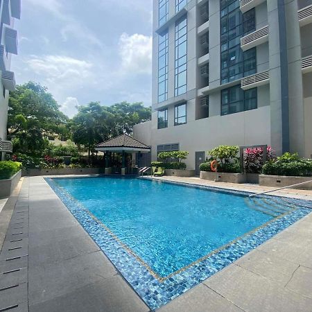 Studio At Viceroy T4 Florence Way Apartment Manila Exterior photo