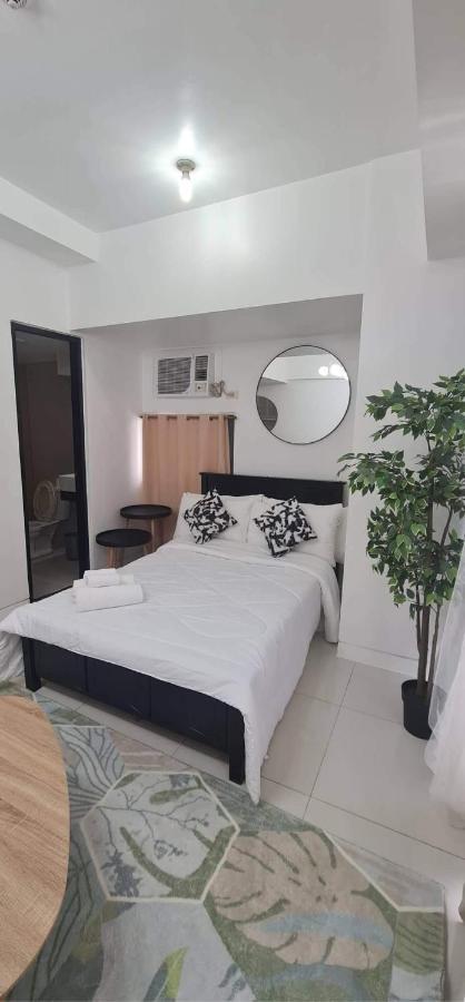 Studio At Viceroy T4 Florence Way Manila Exterior photo