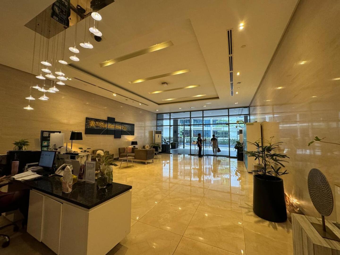 Studio At Viceroy T4 Florence Way Manila Exterior photo